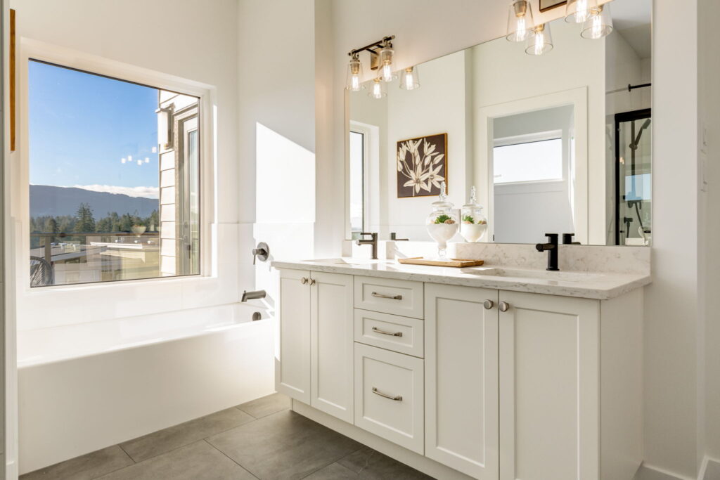 041-20250124- MidIsland Photos