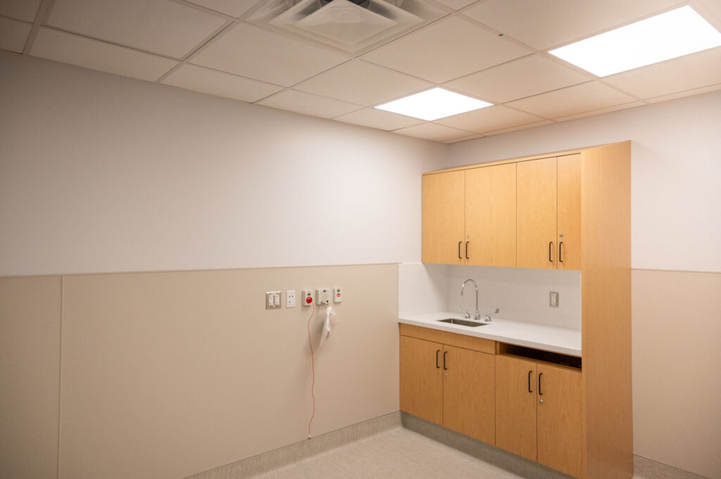 oceanside-health-parksville-lr_19